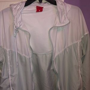 Women’s Nike windbreaker